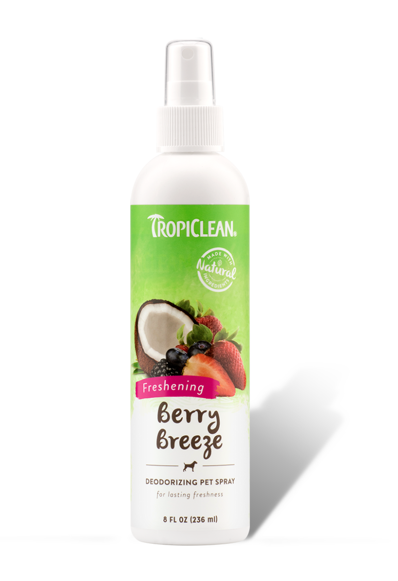 Tropiclean Berry Breeze Deodorizing Pet Spray 8oz