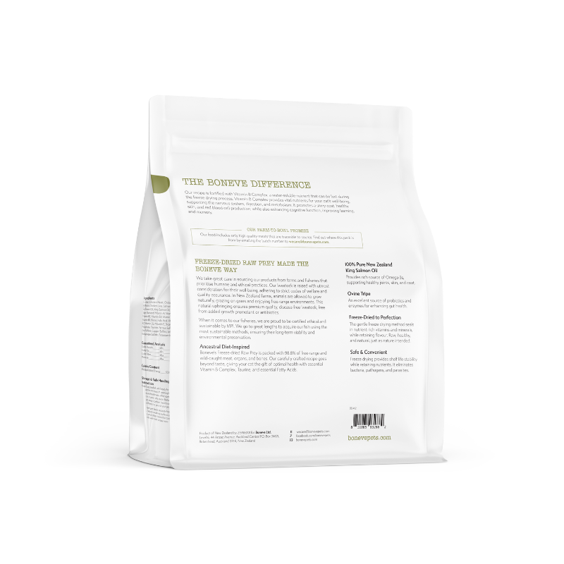 Boneve Chicken & Salmon Skin & Coat Support Grain Free Freeze Dried Raw Cat Food [2 Sizes]