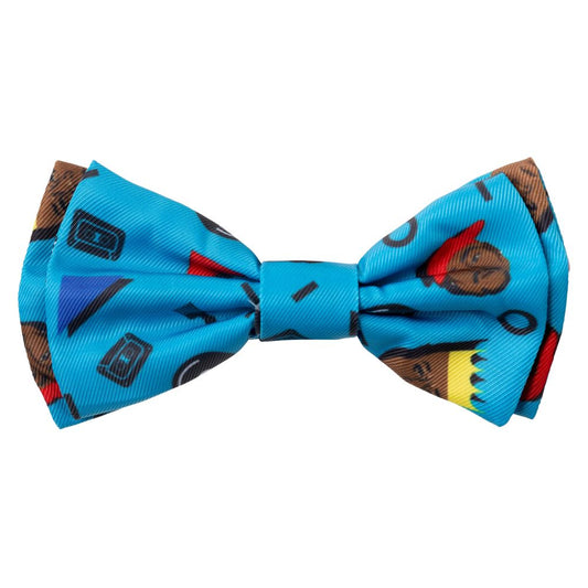 FuzzYard Pet Bow Tie in sky blue polyester with hip hop-inspired old school prints.